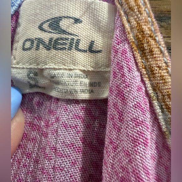O'Neill Pink Knit Fabric - Picture 9 of 10